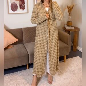 House of Harlow 1960 Beige Long Sleeve Tweed Coat